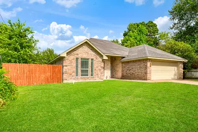 1150 35th NE, Paris, TX 75462 - Photo 2