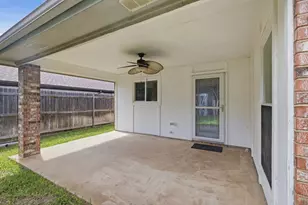 1040 Hillwood Dr, Saginaw, TX 76179 - Photo 28