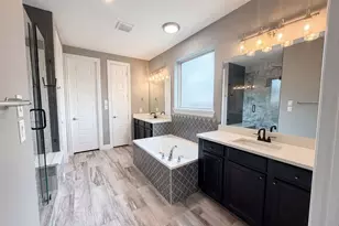 7221 Durand Dr, Irving, TX 75063 - Photo 10
