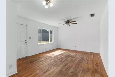 307 Depot Street, Whitesboro, TX 76273 - Photo 32