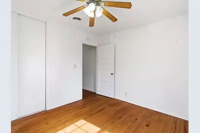 307 Depot Street, Whitesboro, TX 76273 - Photo 8