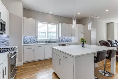 1932 Landon Lane, Dallas, TX 75204 - Photo 6