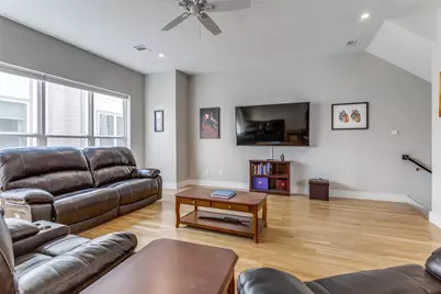 1932 Landon Lane, Dallas, TX 75204 - Photo 12