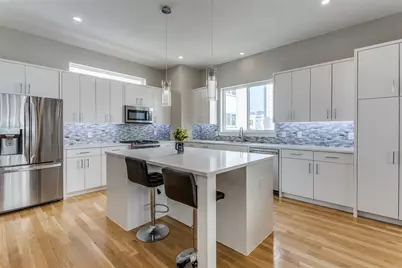 1932 Landon Lane, Dallas, TX 75204 - Photo 2
