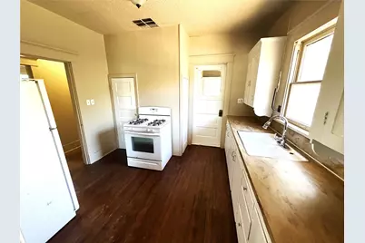 709 E 23rd Street, Cisco, TX 76437 - Photo 22