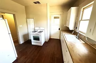 709 E 23rd St, Cisco, TX 76437 - Photo 22