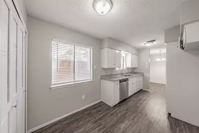 1412 Oxford Street, Arlington, TX 76013 - Photo 16