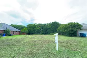 1804 Timberline Ln, Sherman, TX 75092 - Photo 1