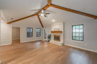 917 Bucknell Dr, Arlington, TX 76012 - Photo 6