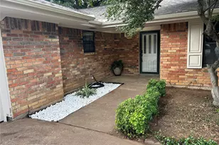 917 Bucknell Dr, Arlington, TX 76012 - Photo 2