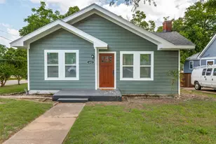 602 Brooks Ave, Dallas, TX 75208 - Photo 1