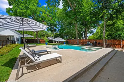 1026 W Main Street, Waxahachie, TX 75165 - Photo 36