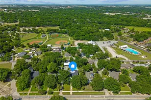 1026 W Main St, Waxahachie, TX 75165 - Photo 40