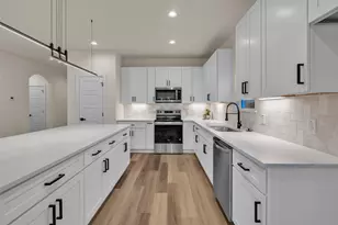1442 E Allen Ave, Fort Worth, TX 76104 - Photo 12