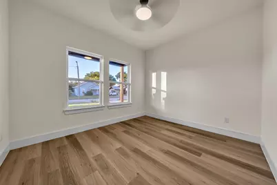 1442 E Allen Avenue, Fort Worth, TX 76104 - Photo 20