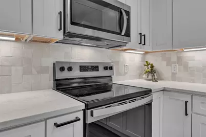 1442 E Allen Avenue, Fort Worth, TX 76104 - Photo 14