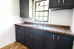 707 E 23rd St, Cisco, TX 76437 - Photo 10