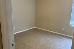 5100 Herrick Ct, Haltom City, TX 76117 - Photo 8