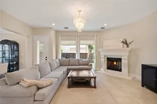 7019 Comal Dr, Irving, TX 75039 - Photo 10
