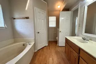 10212 Little Fox Ct, Fort Worth, TX 76108 - Photo 12