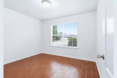 8040 Summer Stream Drive, Fort Worth, TX 76134 - Photo 18