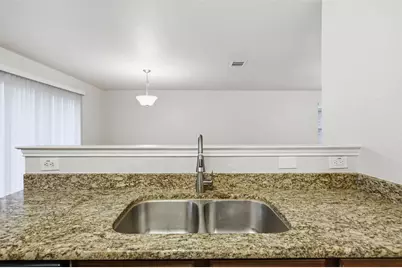 8040 Summer Stream Drive, Fort Worth, TX 76134 - Photo 8