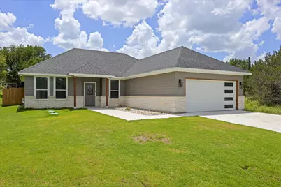 2414 Forest Hill Lane, Granbury, TX 76048 - Photo 2