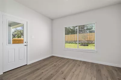 732 Layton Court, Seagoville, TX 75159 - Photo 4