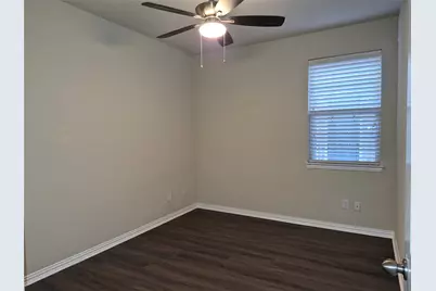 504 Eastland Drive, Lewisville, TX 75056 - Photo 4