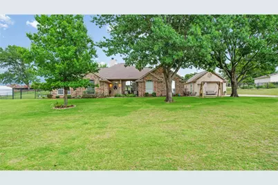 416 Hurricane Creek Circle, Anna, TX 75409 - Photo 1