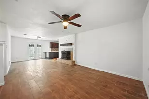 5600 Conroy St, Fort Worth, TX 76134 - Photo 2