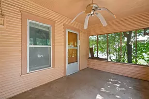 1307 S Seaman St, Eastland, TX 76448 - Photo 6