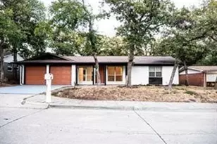 65 Somerset Terrace, Bedford, TX 76022 - Photo 1
