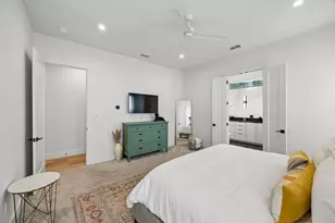 818 Muncie Ave, Dallas, TX 75212 - Photo 14