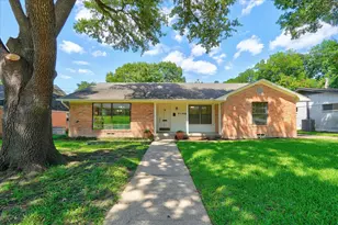 7148 Walling Ln, Dallas, TX 75231 - Photo 1