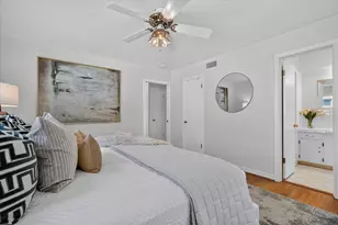 7148 Walling Ln, Dallas, TX 75231 - Photo 18