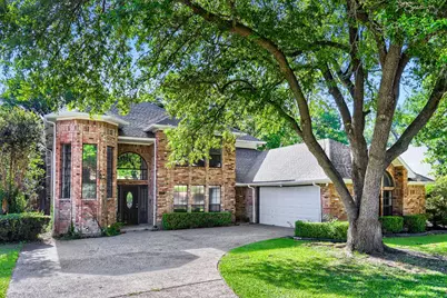 624 Bent Creek Drive, DeSoto, TX 75115 - Photo 2