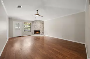 119 N Beltwoods Dr, DeSoto, TX 75115 - Photo 4