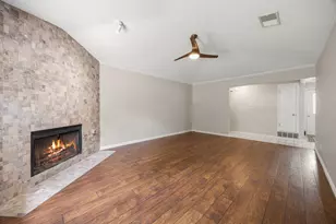 119 N Beltwoods Dr, DeSoto, TX 75115 - Photo 8