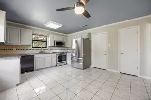119 N Beltwoods Dr, DeSoto, TX 75115 - Photo 12
