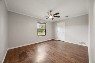 119 N Beltwoods Dr, DeSoto, TX 75115 - Photo 18