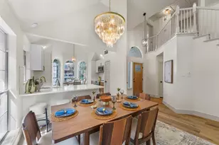 304 Riverwalk Ln, Irving, TX 75063 - Photo 12