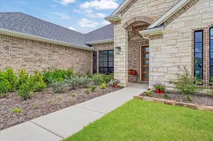 1080 Julian Dr, Van Alstyne, TX 75495 - Photo 4
