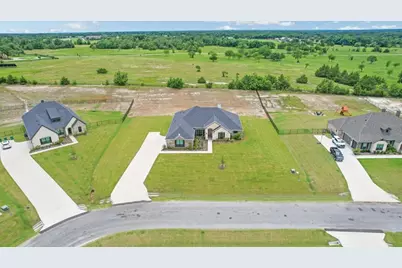 1080 Julian Drive, Van Alstyne, TX 75495 - Photo 32