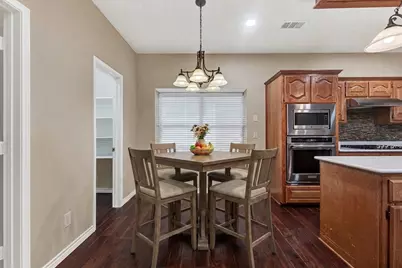 706 Green Apple Drive, Garland, TX 75044 - Photo 10