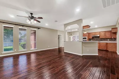 706 Green Apple Drive, Garland, TX 75044 - Photo 6
