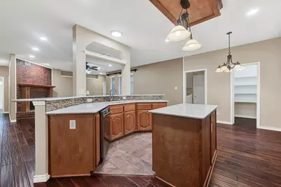 706 Green Apple Drive, Garland, TX 75044 - Photo 8