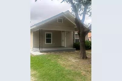 208 Washington Street, Bowie, TX 76230 - Photo 1