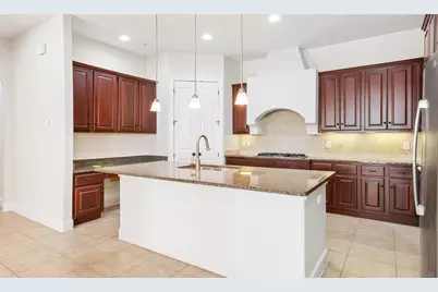 610 Via Ravello #201, Irving, TX 75039 - Photo 14