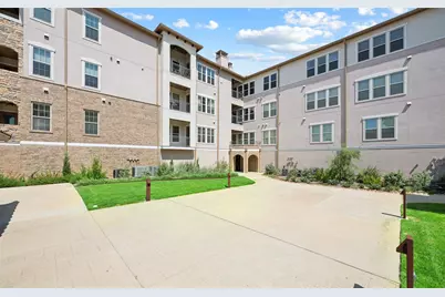 610 Via Ravello #201, Irving, TX 75039 - Photo 2